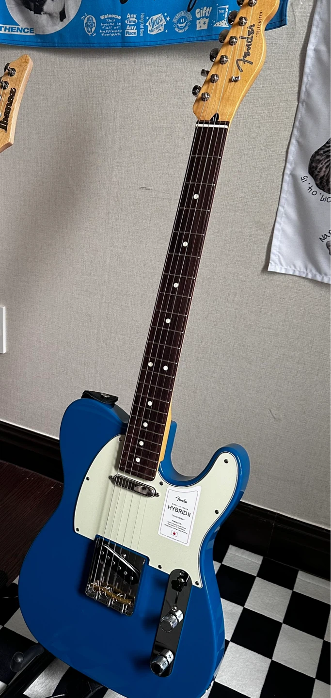 Fender Japan Hybrid ii Telecaster forest blue