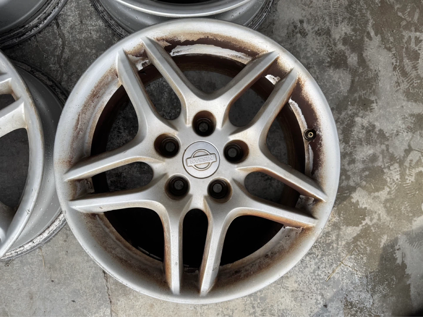Nissan Skyline R34 OEM WHEELS - photo 4