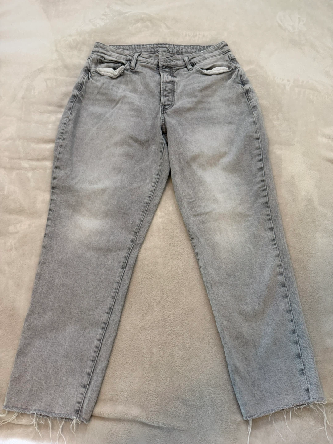 Old Navy Grey Straight Leg Jeans Size 14 - photo 4