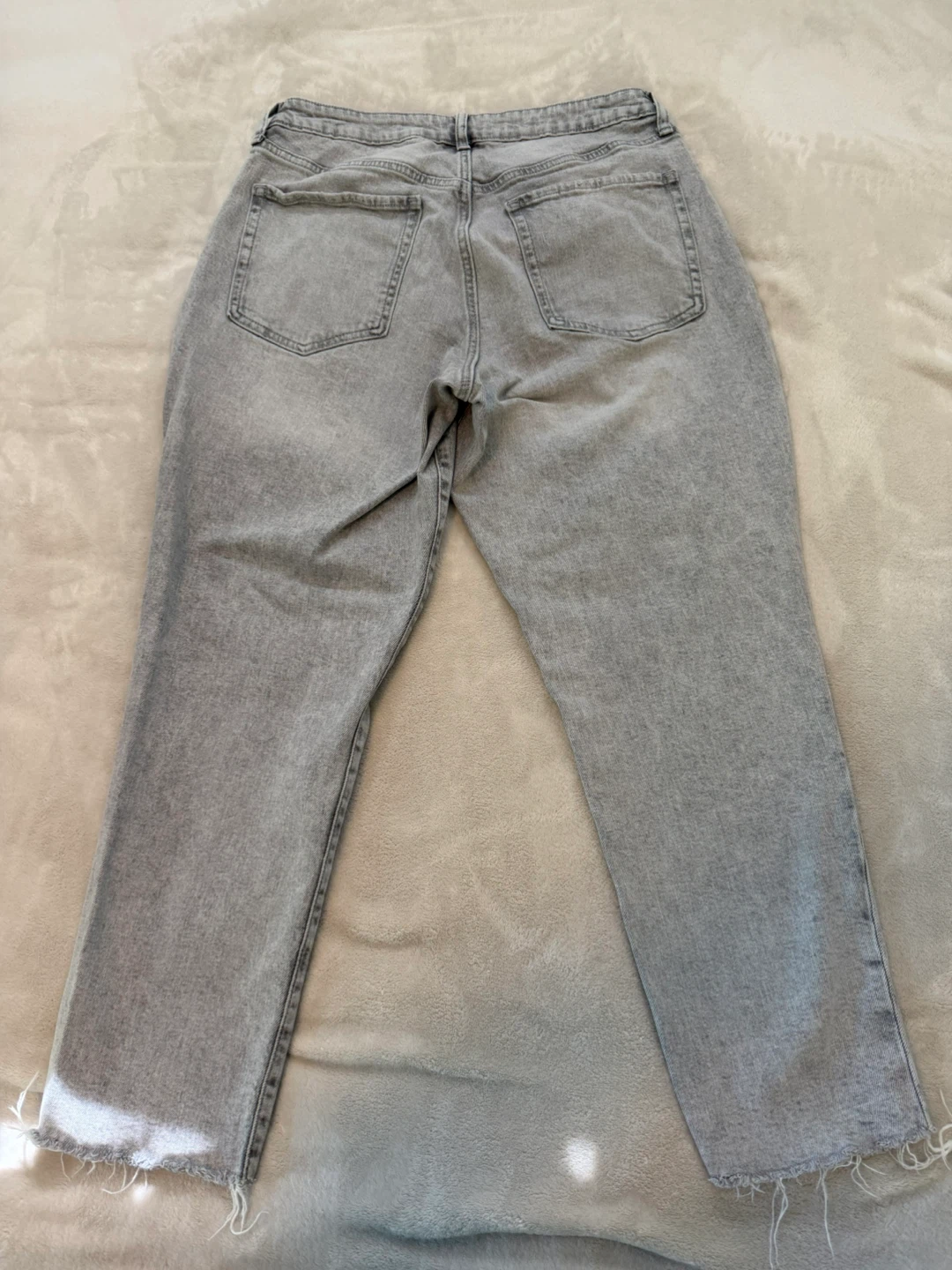 Old Navy Grey Straight Leg Jeans Size 14 - photo 5