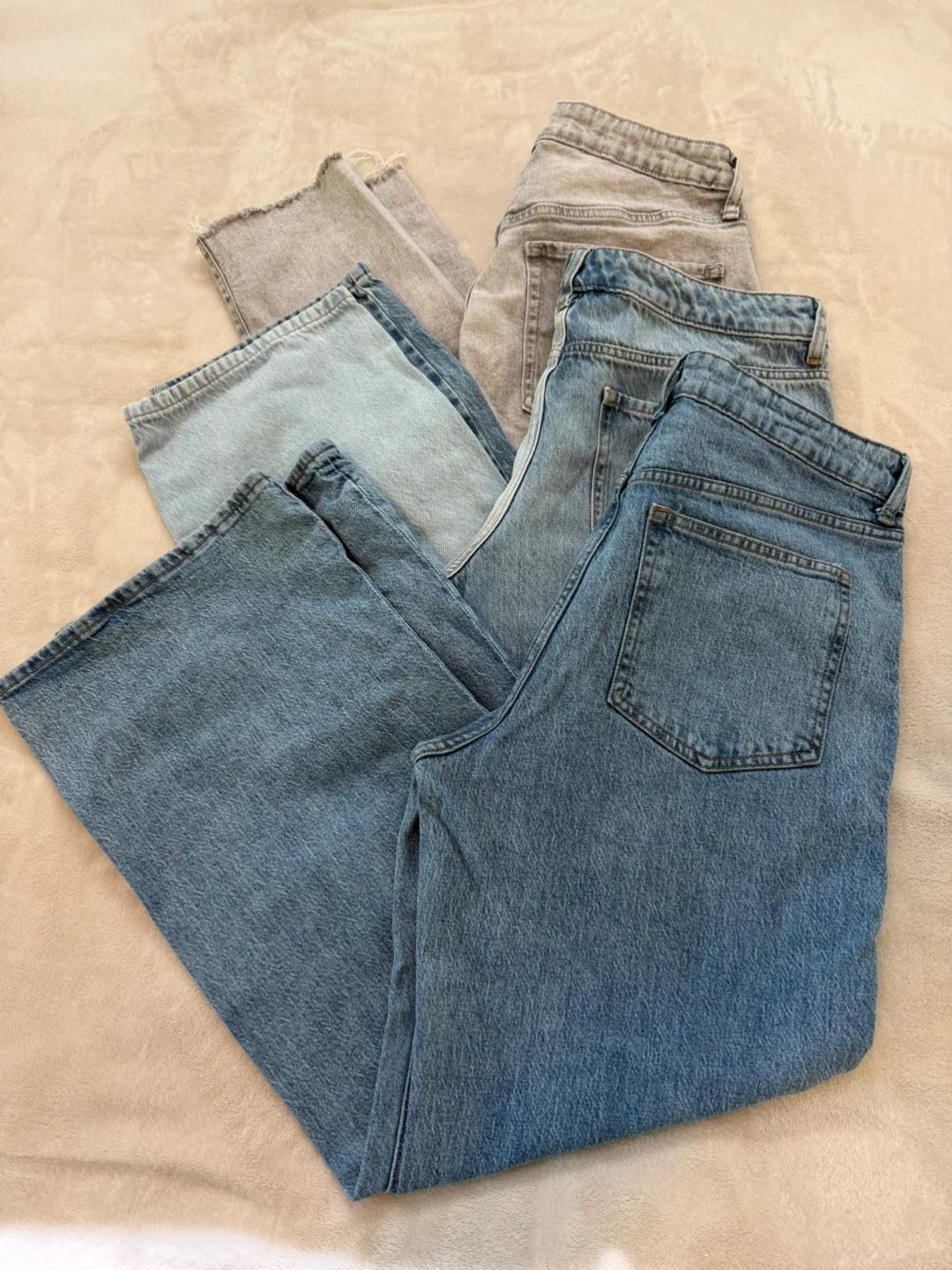 Lot of 3 Women's Jeans - Old Navy, Joe Fresh, H&M