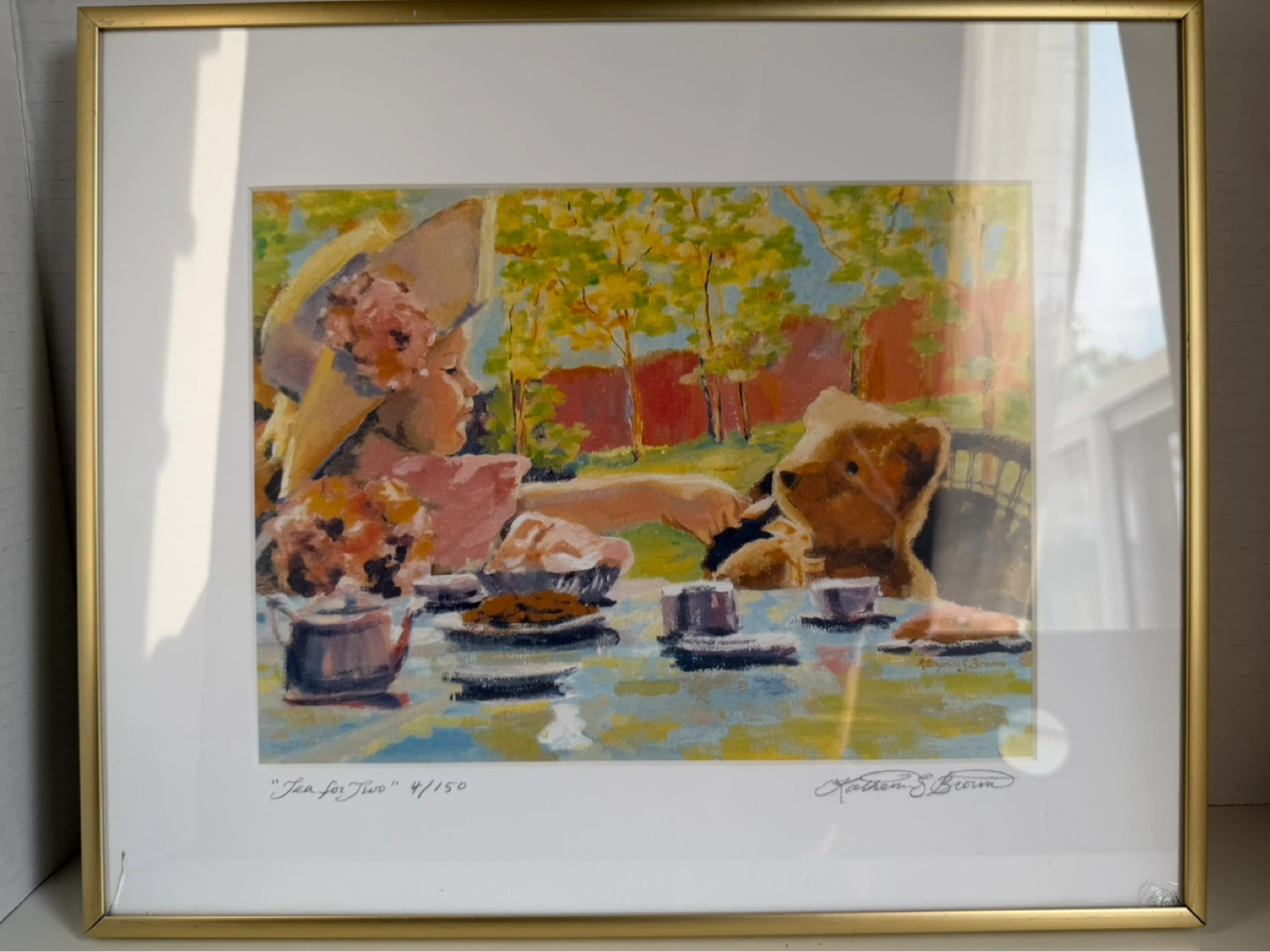 Girl and teddy bear having a tea party - photo 2