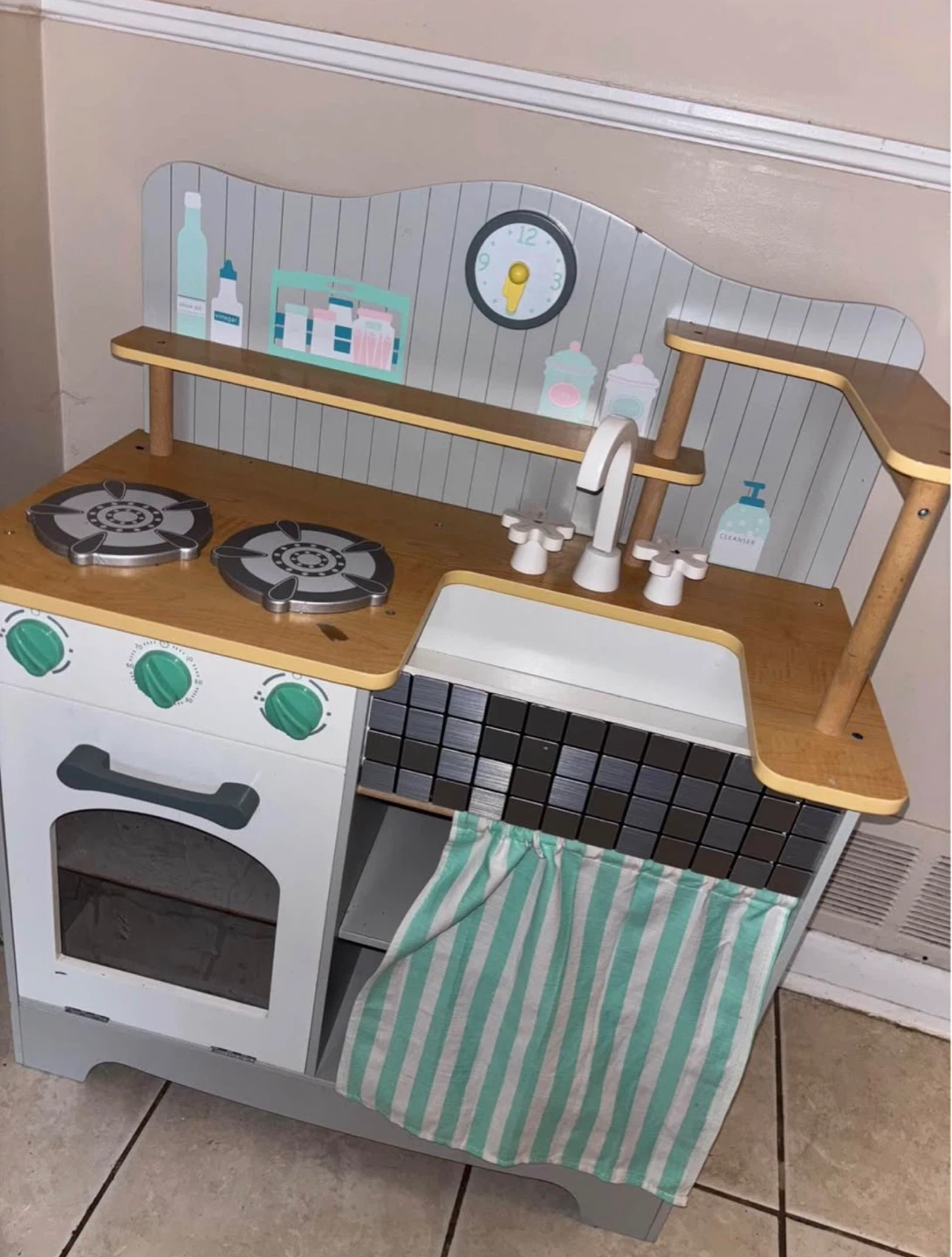 Wooden Play Kitchen - photo 2