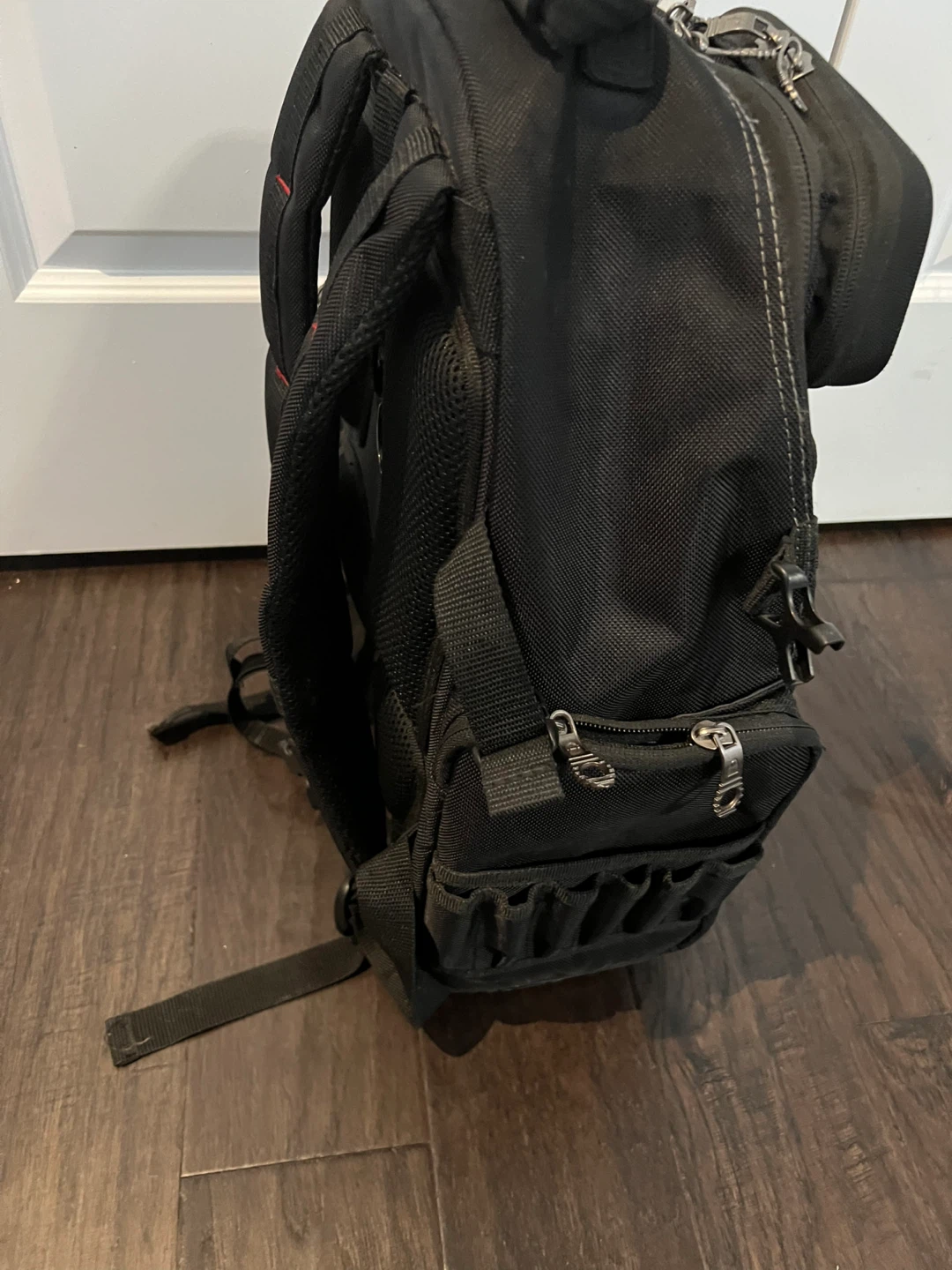 Husky 16 in. Pro Tool Backpack - photo 2