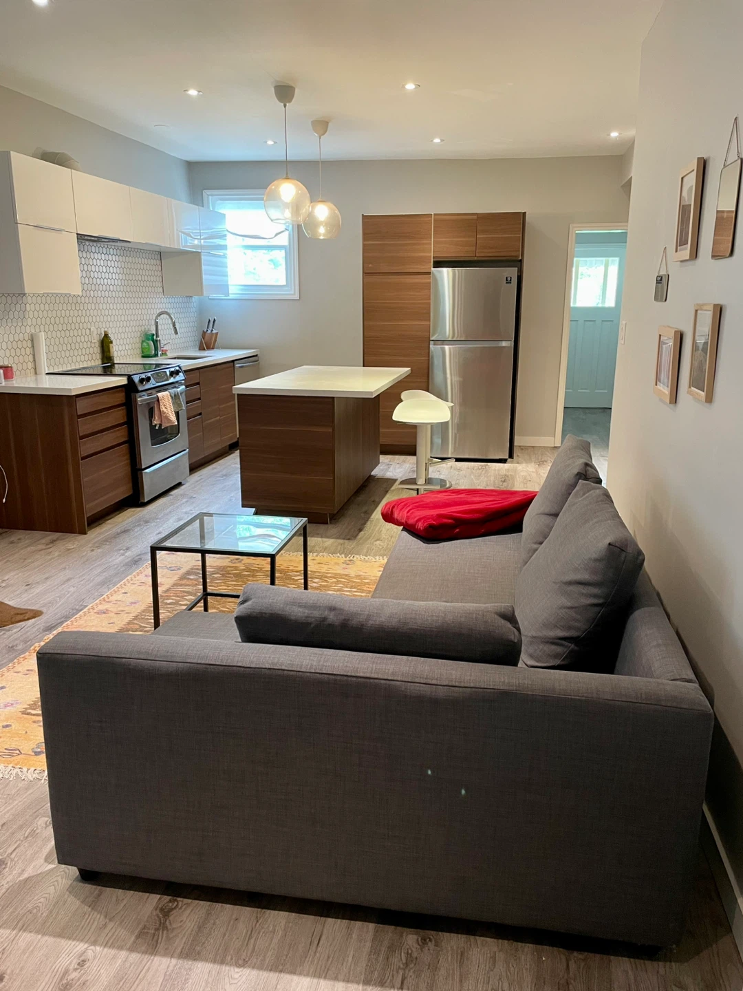 1 Bedroom 1 Bathroom Apartment