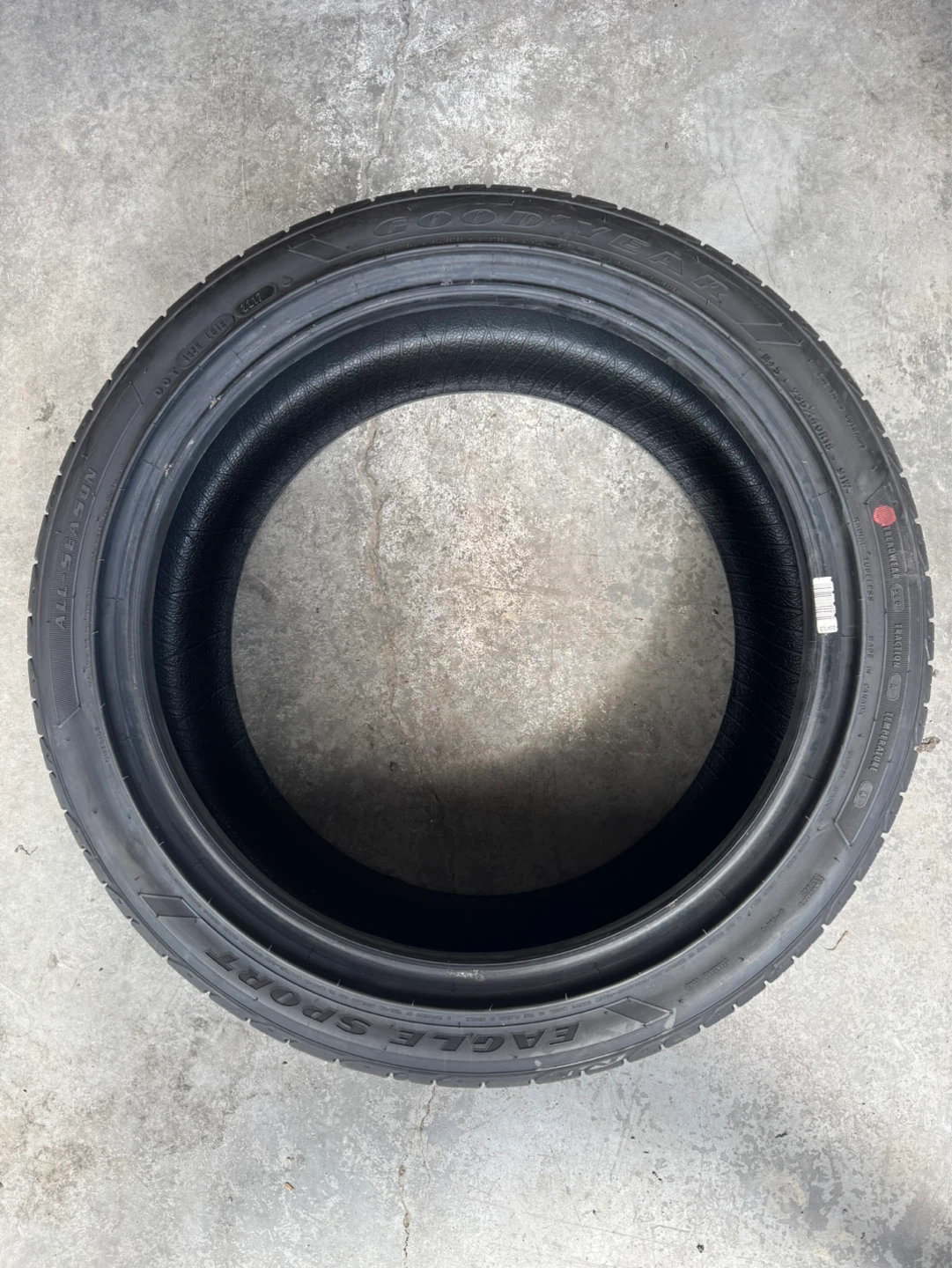 Set of 4 Goodyear Eagle Sport All-Season Tire 235/40R18 91W - photo 2