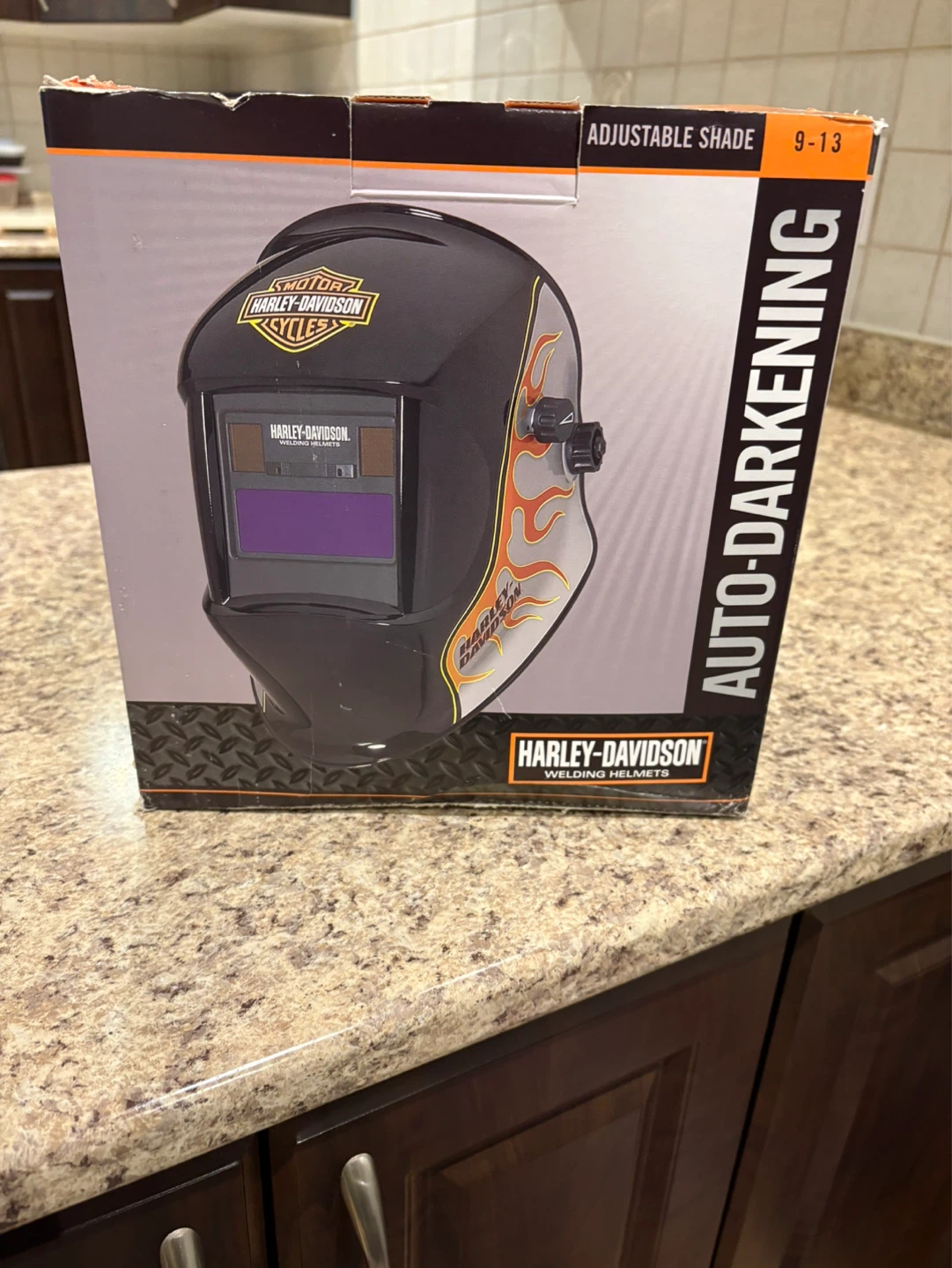 Harley-Davidson Auto-Darkening Welding Helmet