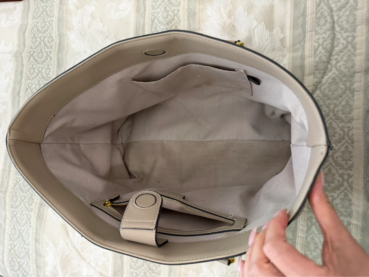 Tote Bag with Matching Wallet - photo 3