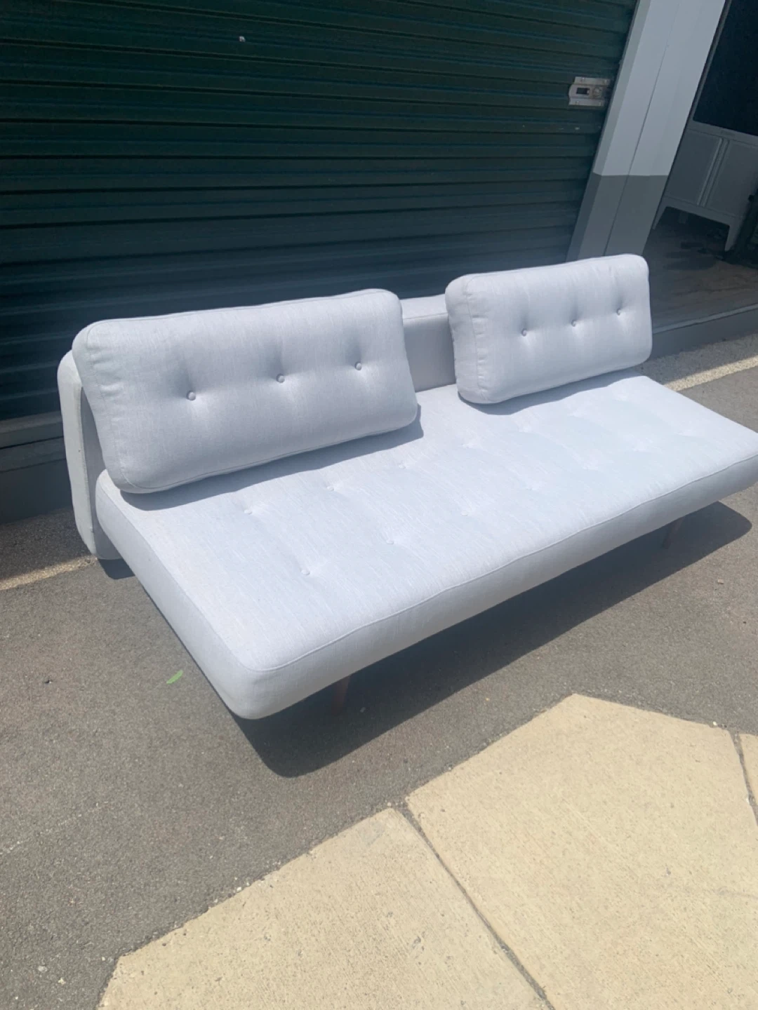 Light Gray Daybed with Two Pillows - photo 3