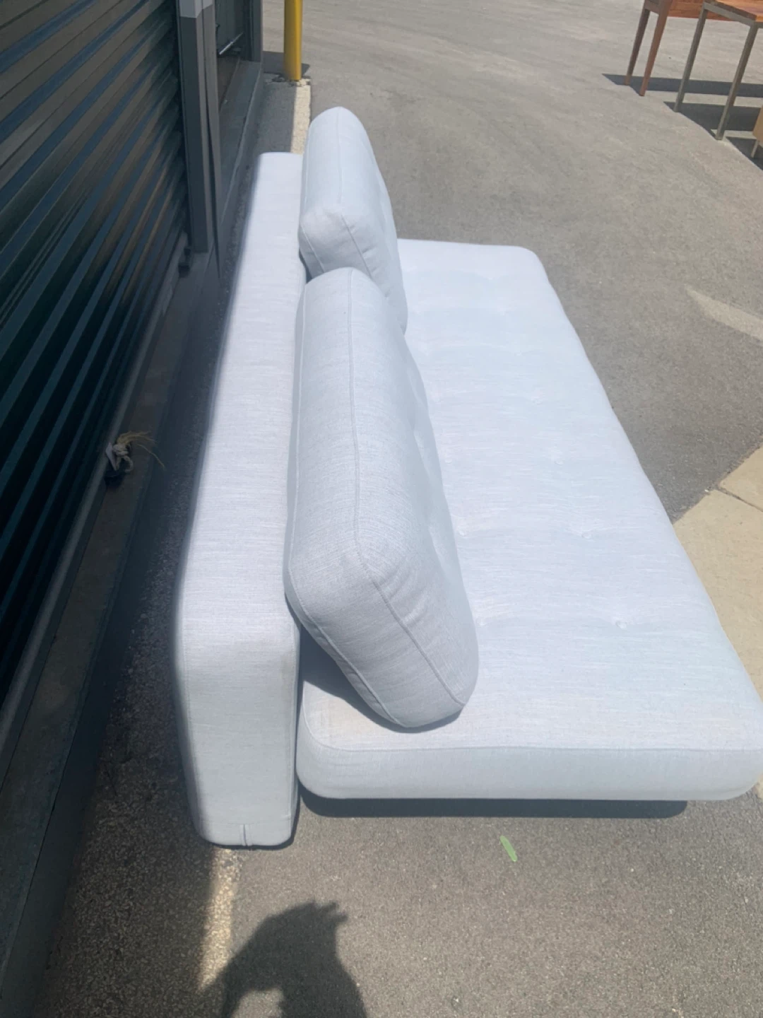 Light Gray Daybed with Two Pillows - photo 2