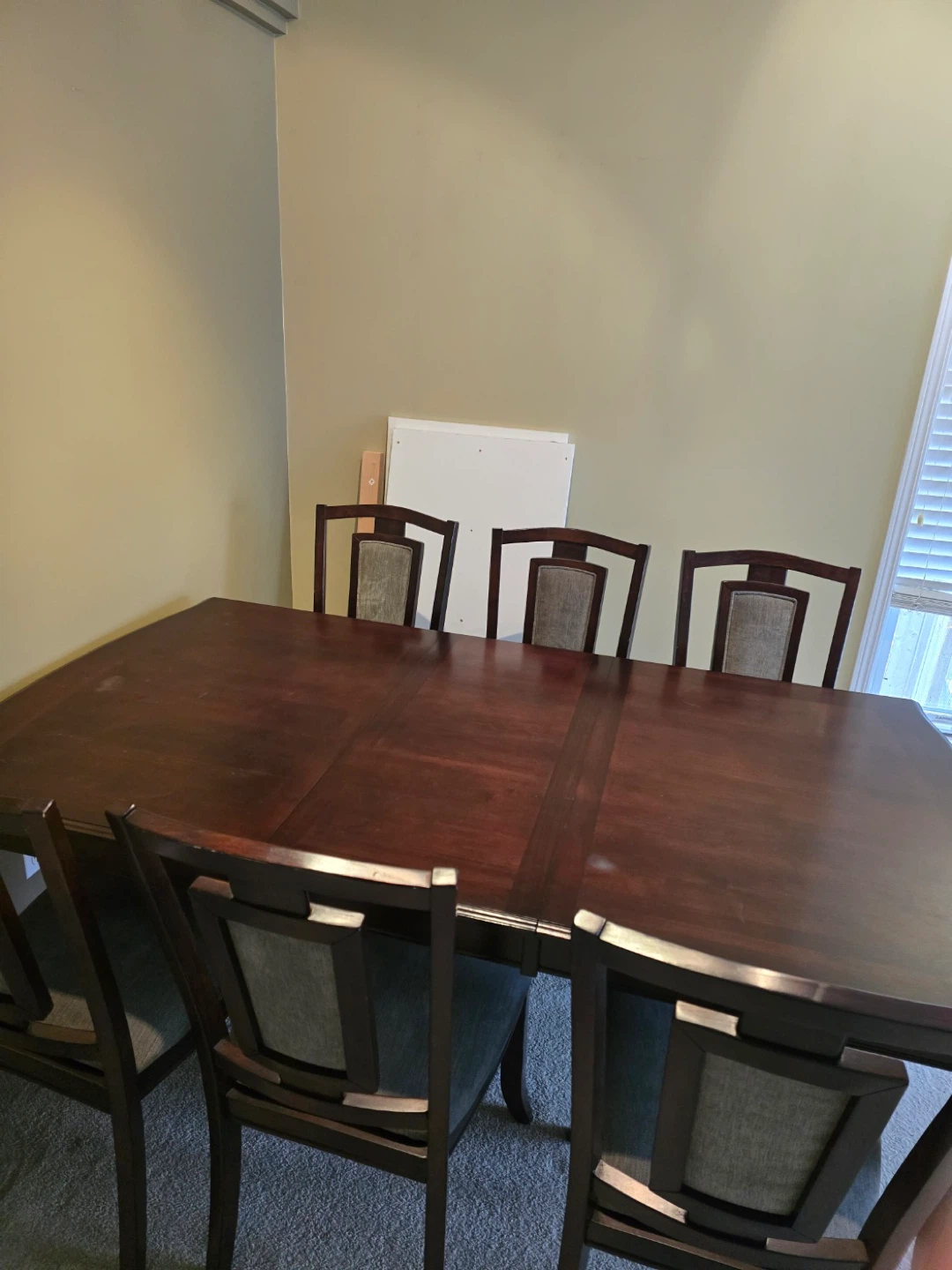 Extendable Dining Table and 6 Chairs - photo 2
