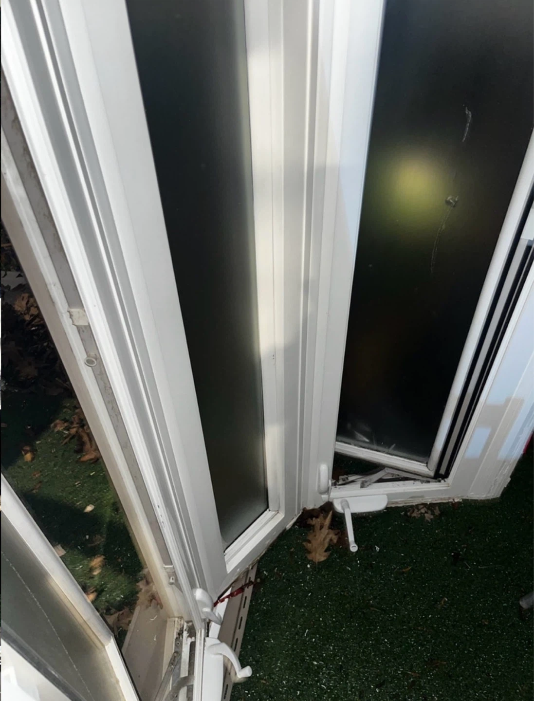 White Bifold windows - photo 3