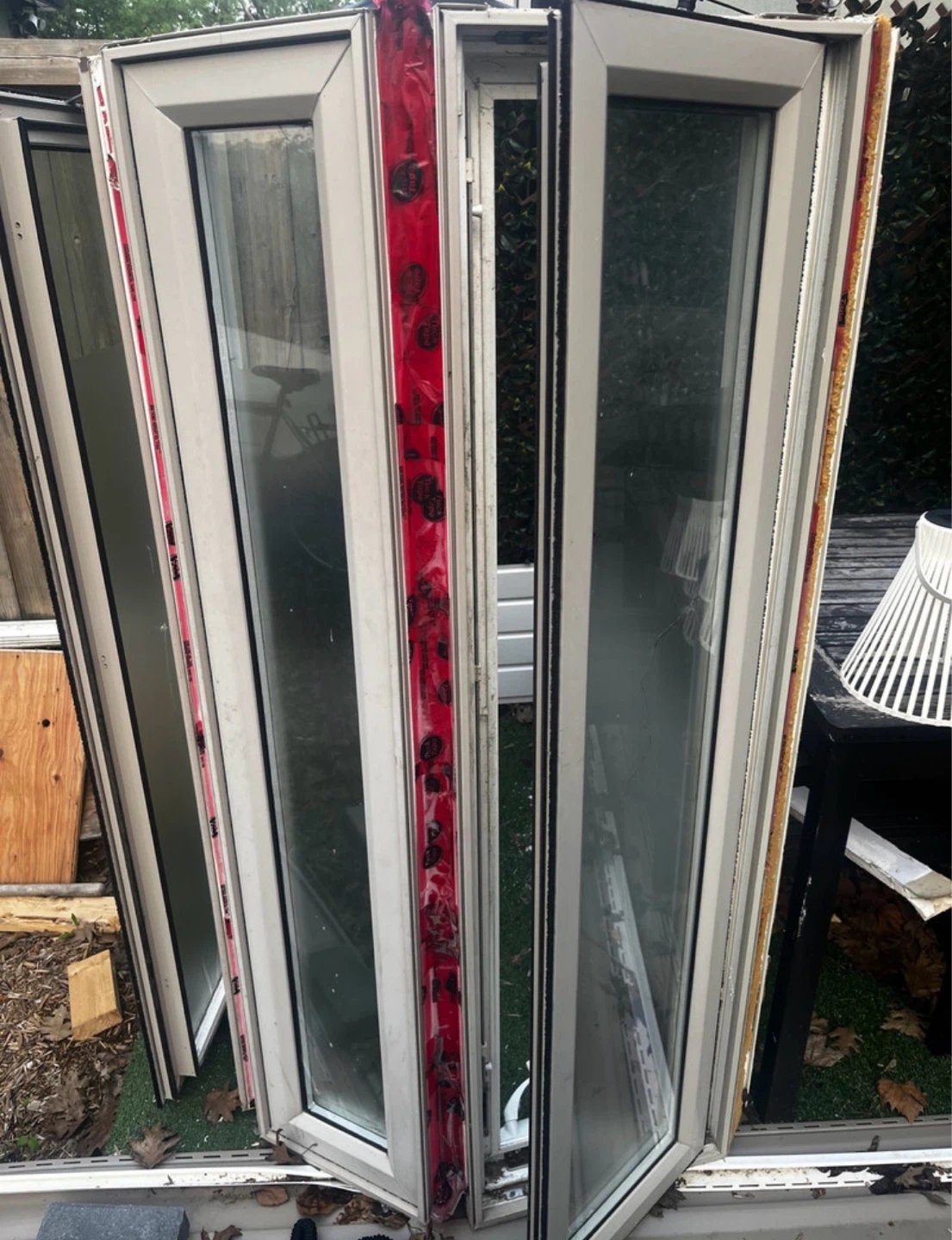 White Bifold windows - photo 2