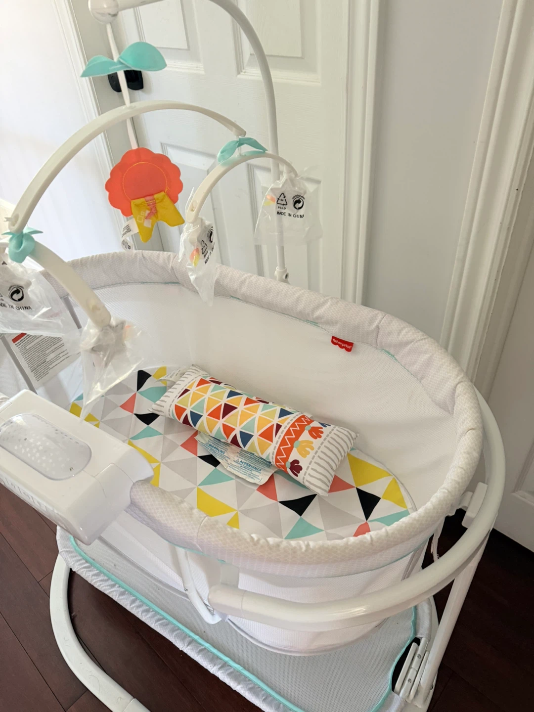 Fisher-Price Bassinet - photo 5