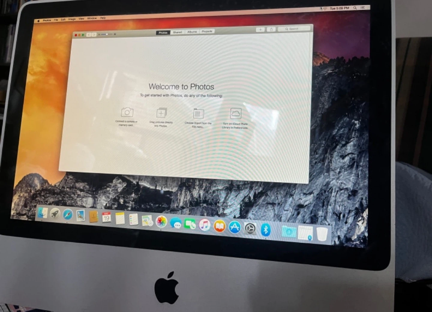 Apple iMac Desktop Computer - photo 3