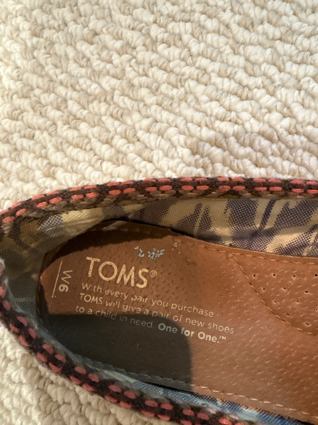 TOMS Women's Shoes Size 6 - photo 2