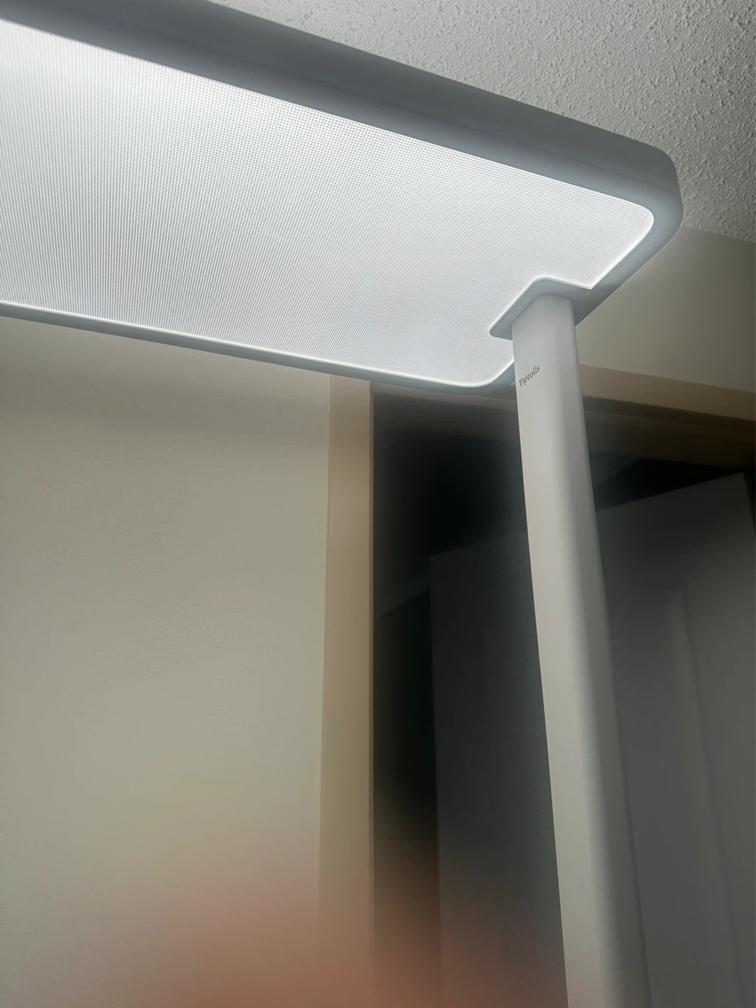 Tiptolls White LED Desk Lamp