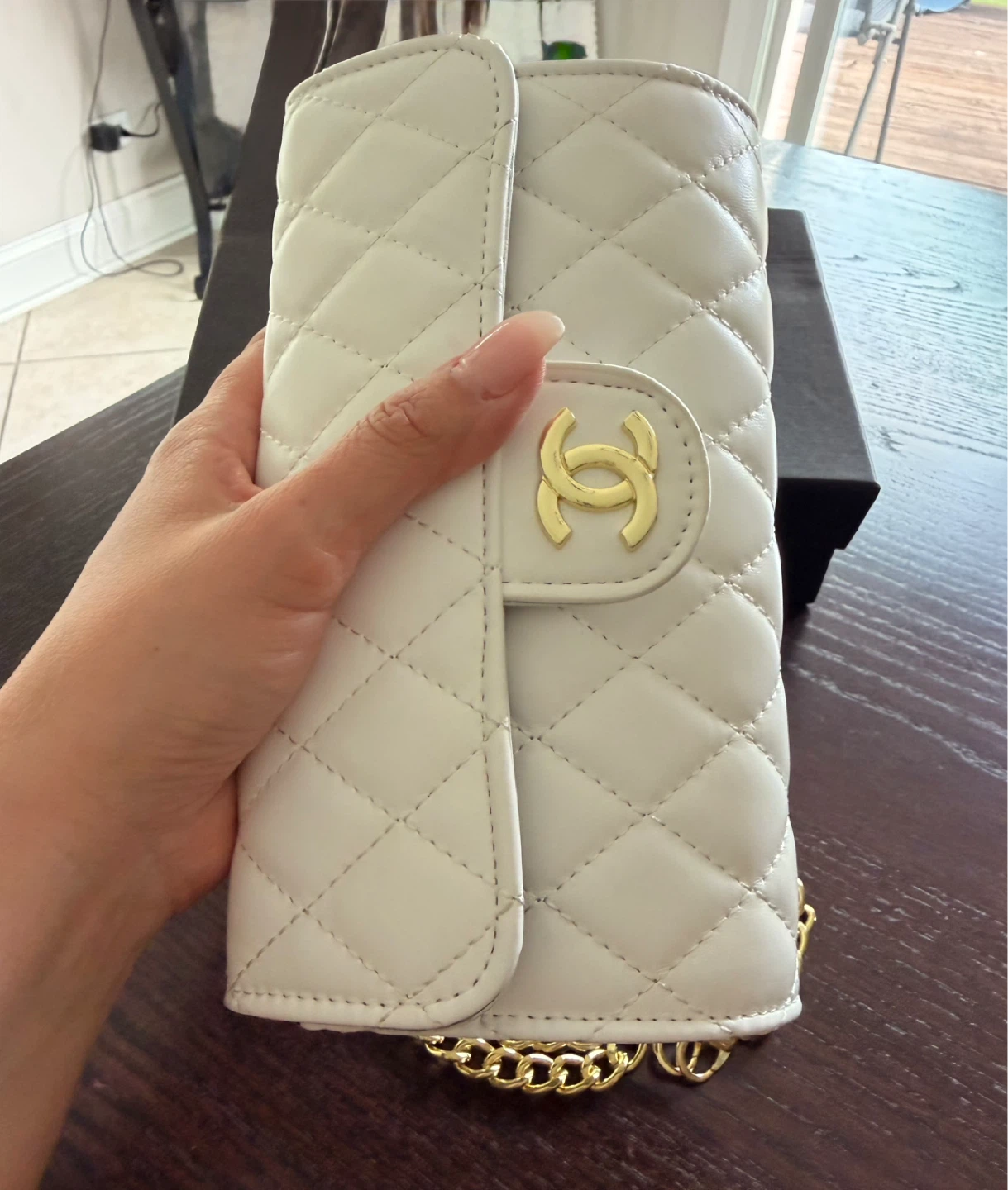 Quilted Wallet on Chain - White - photo 5