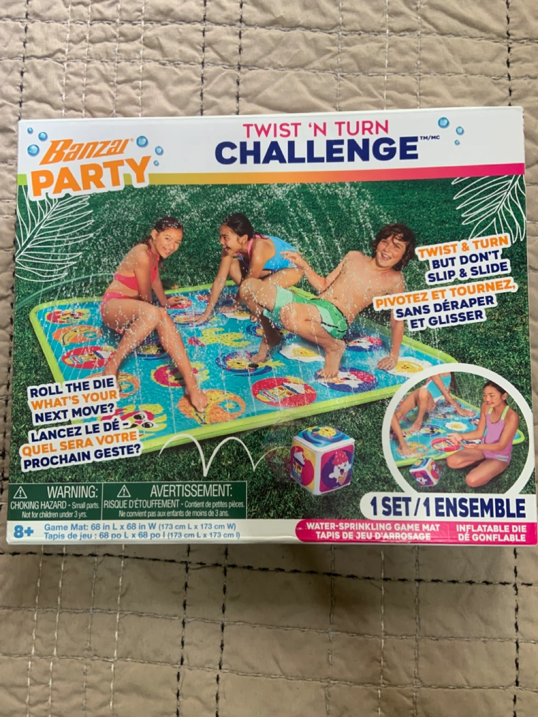 Banzai Party Twist 'n Turn Challenge Water Sprinkling Game Mat