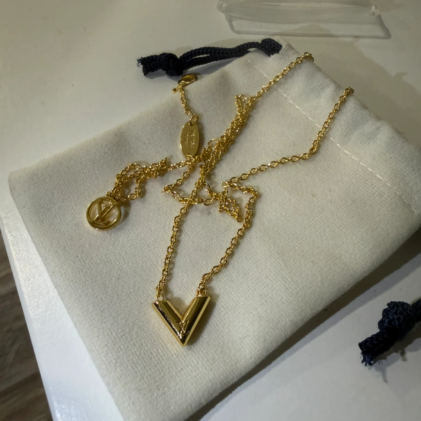 Gold-tone V Necklace
