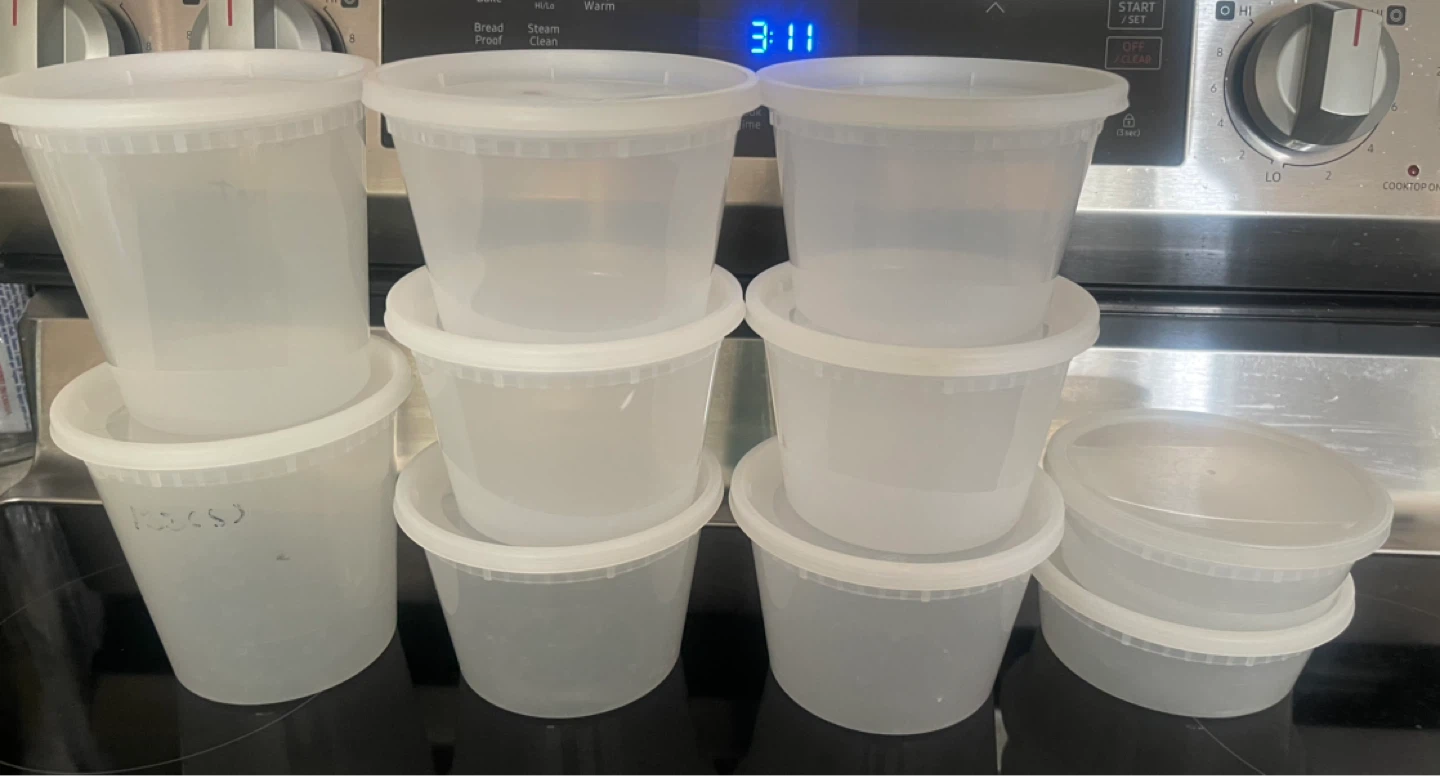 Assorted Used Take-Out Storage Containers