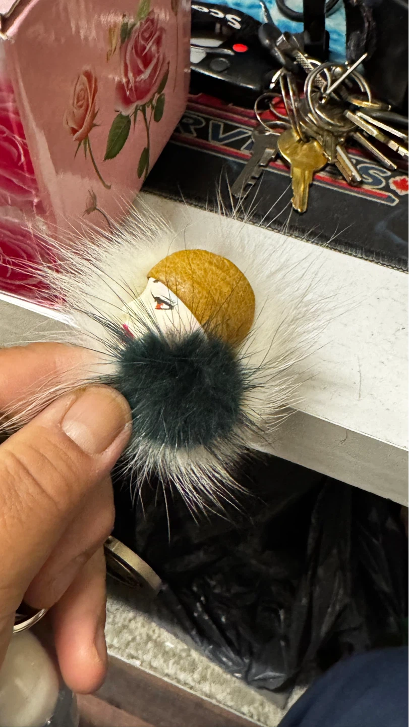 Vintage Fur Lady Face Brooch - photo 4