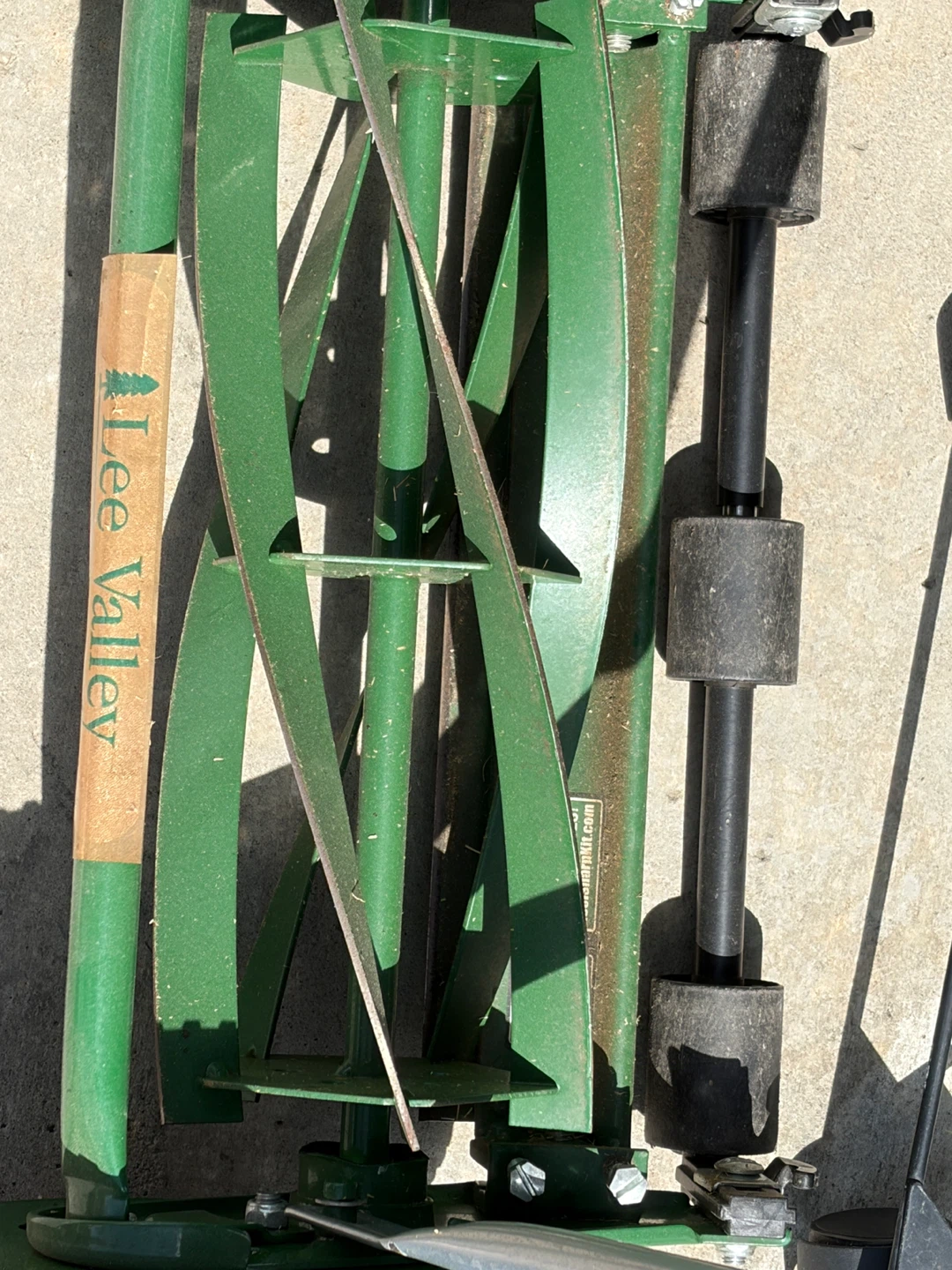 Lee Valley Reel Mower - photo 3