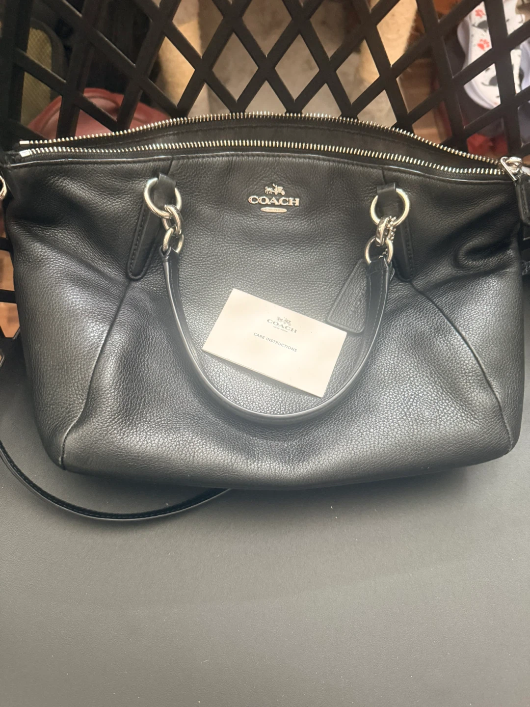 New Black Leather COACH crossbody Shoulder Bag - photo 4