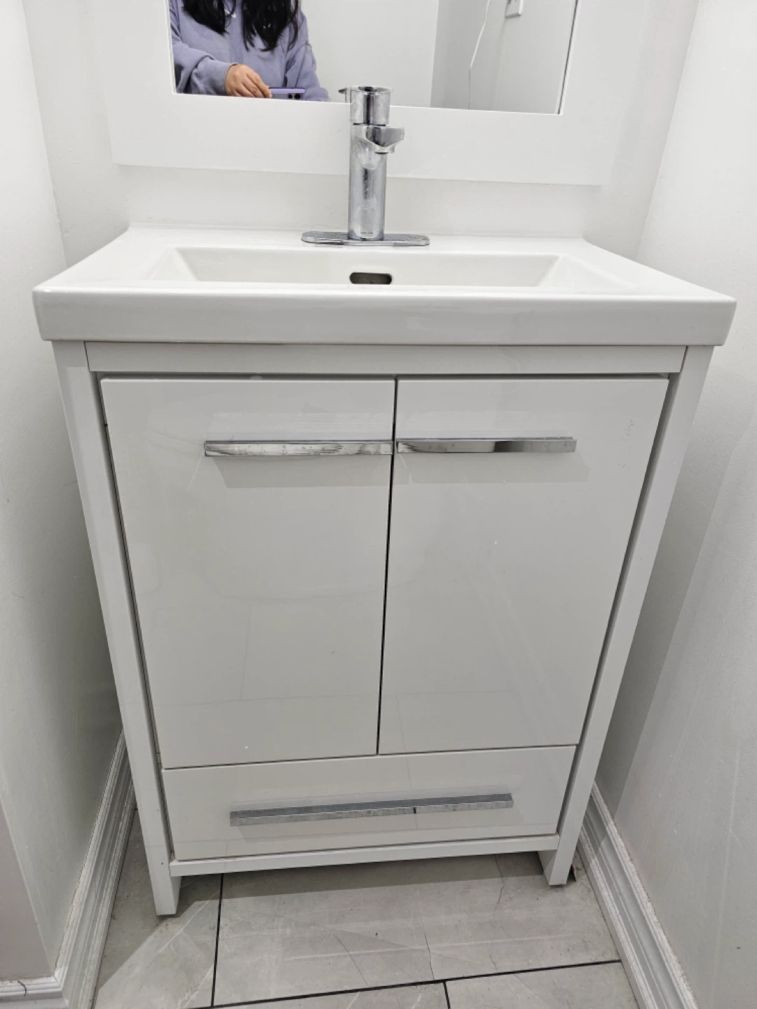 White Bathroom Vanity with Sink and Faucet - photo 3