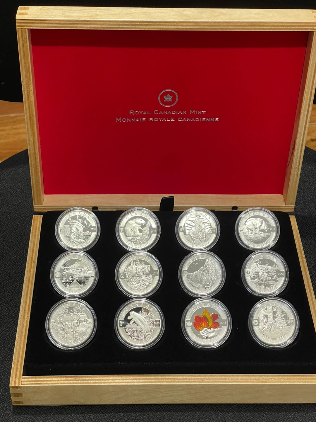O Canada Fine Silver 12-Coin Set