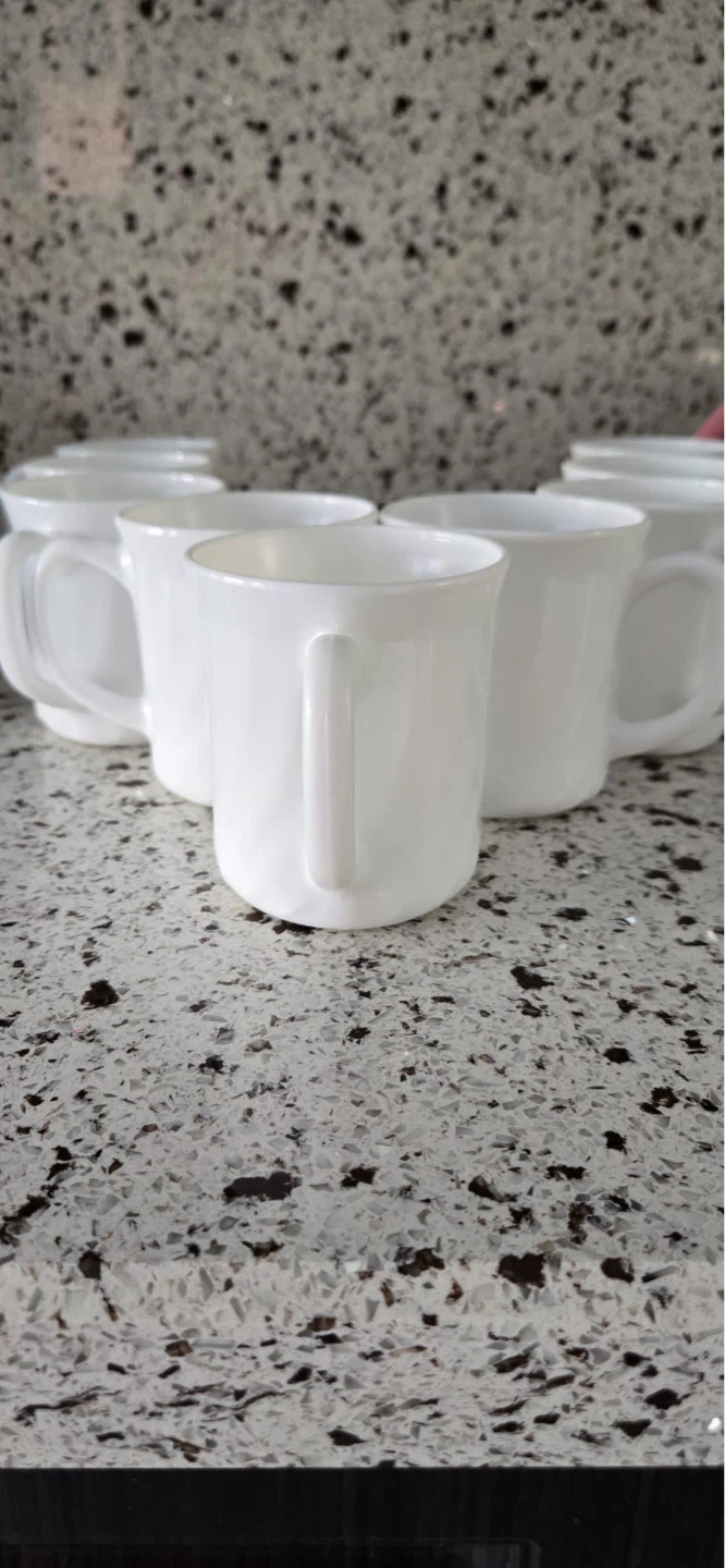 Coffee / tea cups