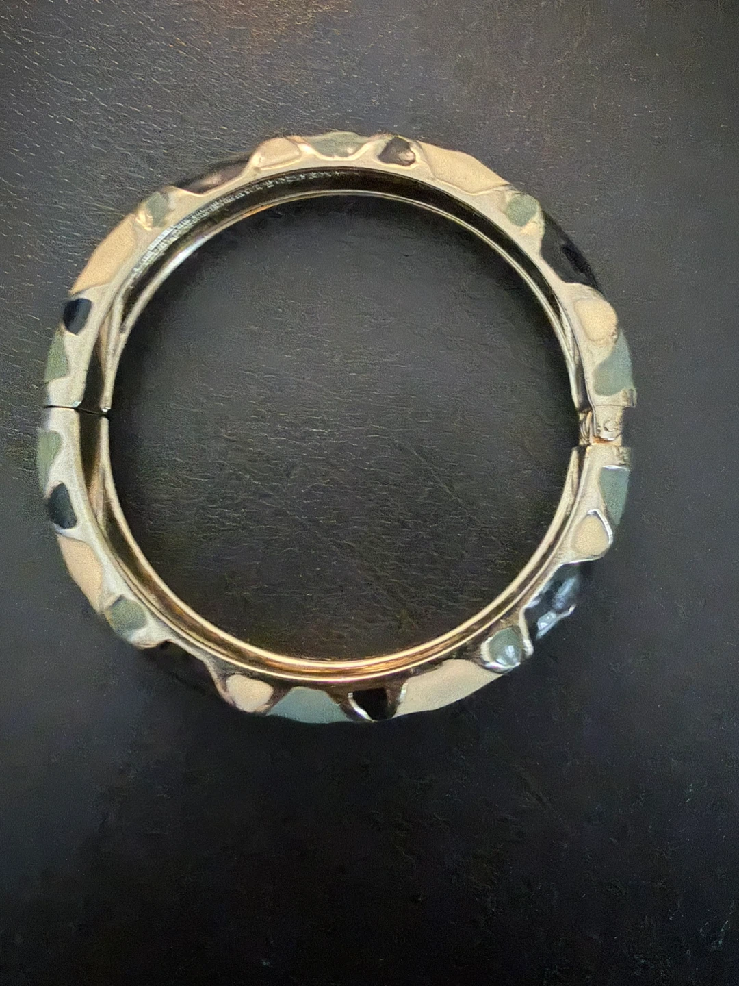 Camo Pattern Bangle Bracelet - photo 2