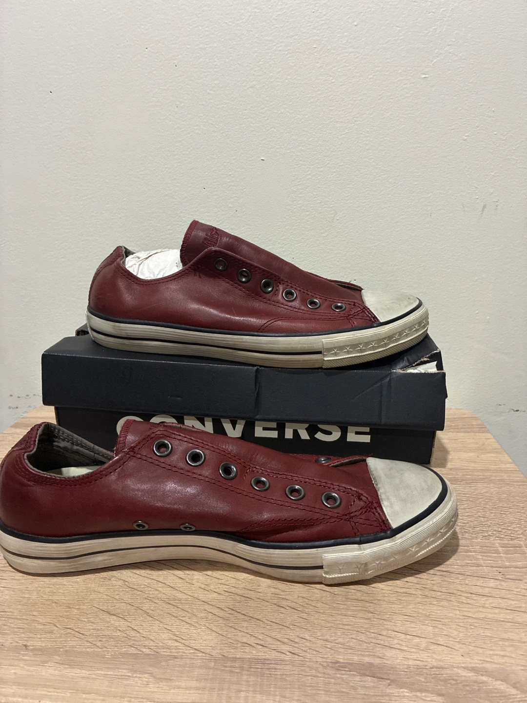 Converse Leather Chuck Taylor All Star Low Top Sneakers (Maroon)