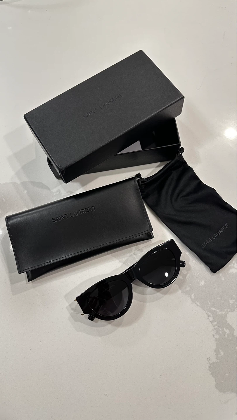 Sunglasses - photo 2