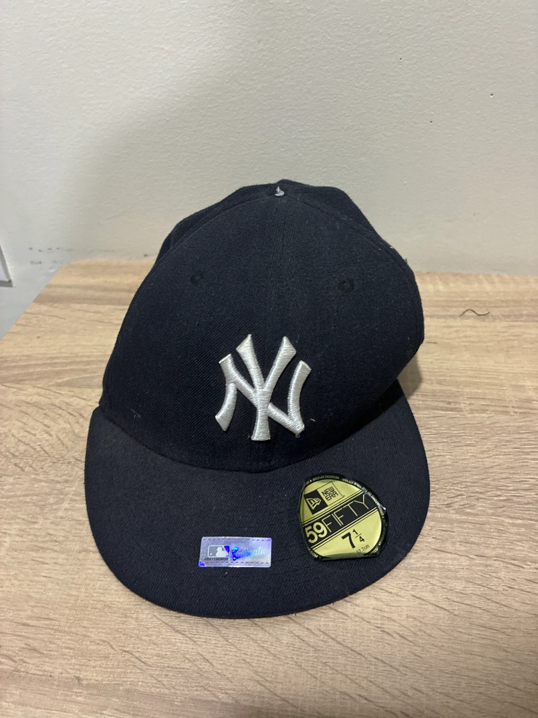 New Era New York Yankees 59FIFTY Fitted Hat Size 7 1/4