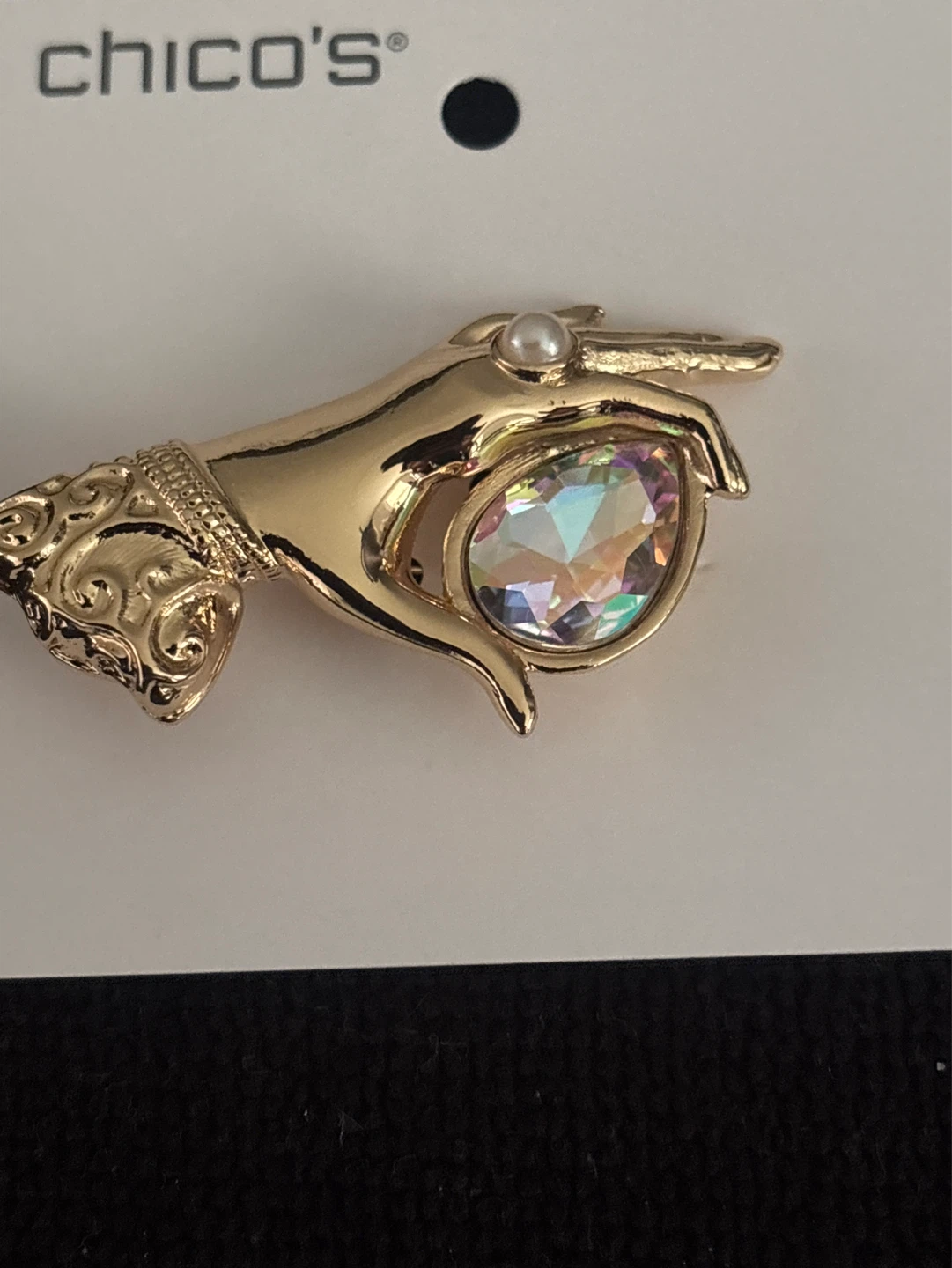 New Chico's Gold-Tone Hand Pin with Faux Pearl and Crystal - photo 2