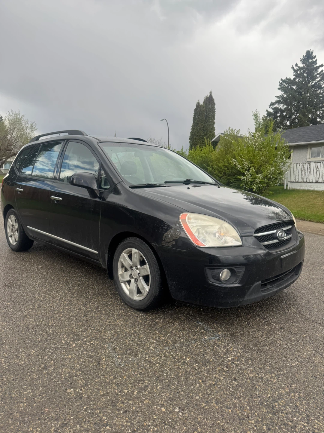 2009 Black Kia Rondo EX-V6 - photo 2