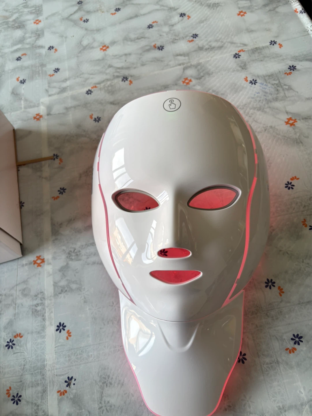Brand New 7-Color LED Facial Beauty Mask - photo 2