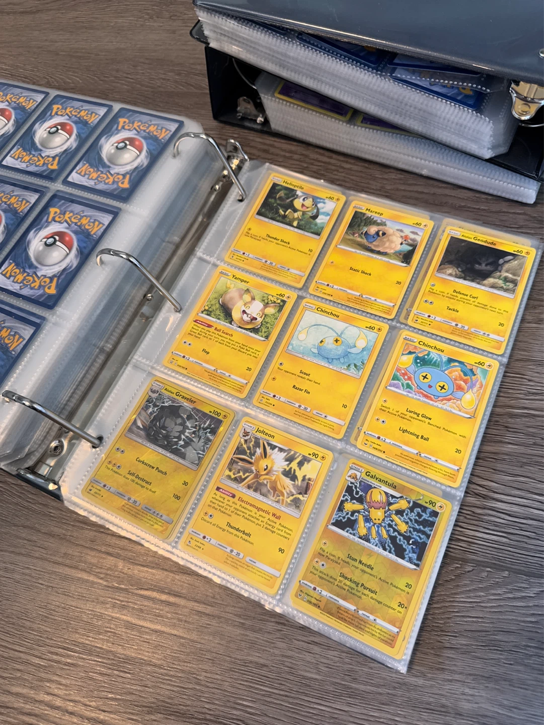 Pokémon Card Collection - 3000 Cards - photo 5