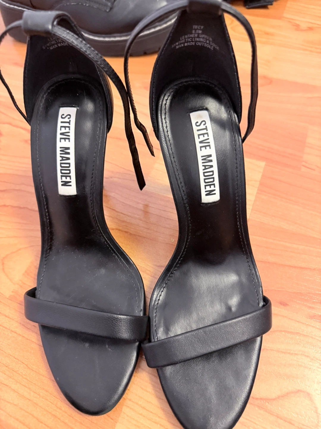 Steve Madden Black Heeled Sandals - photo 2