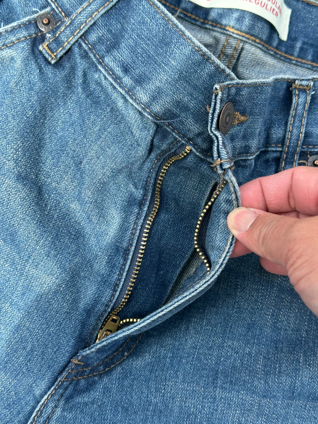 Levi's 505 Husky Jeans - Size 36x29 - photo 4