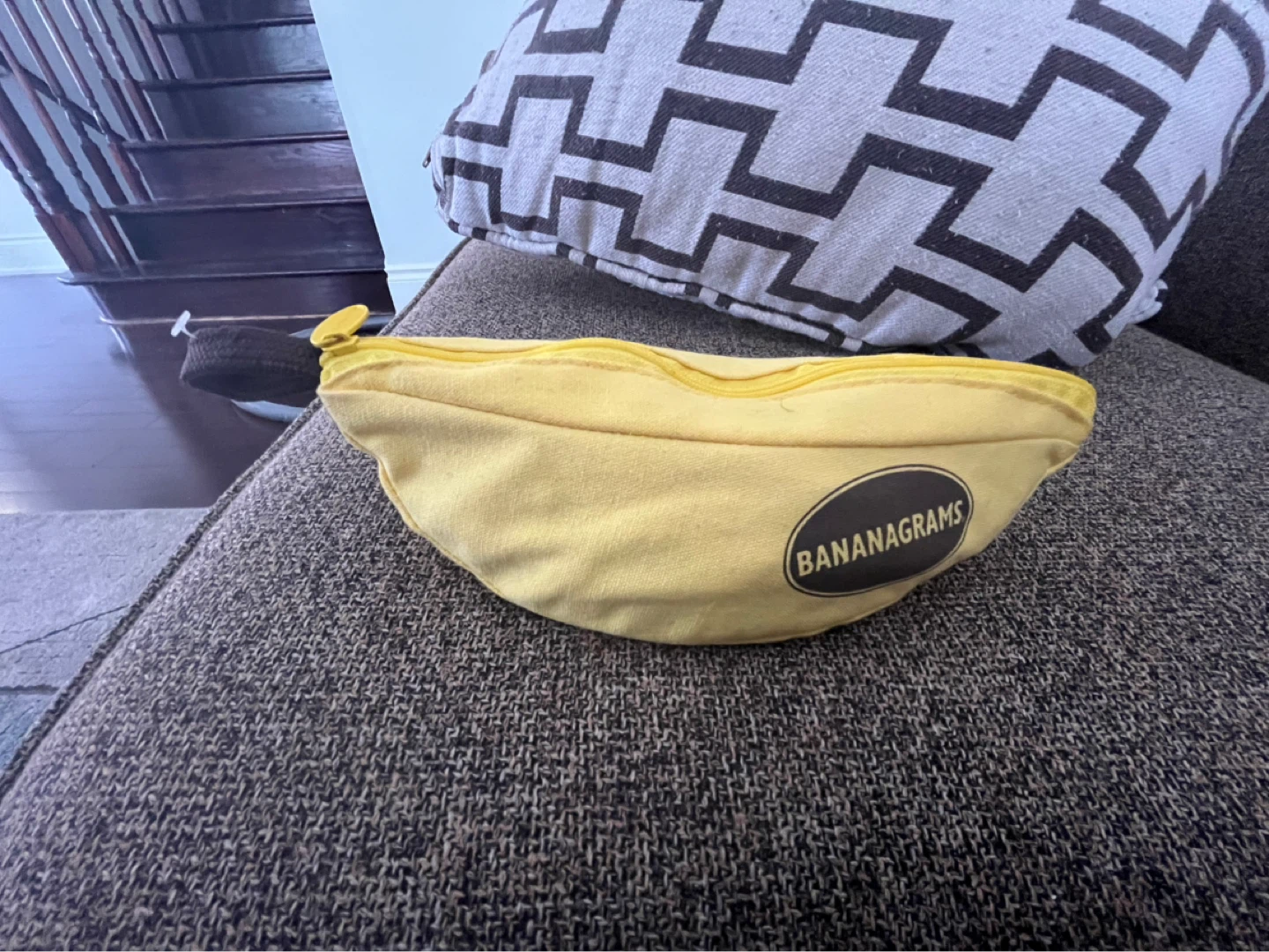 Banangrams Banana Pouch with Tiles - photo 3