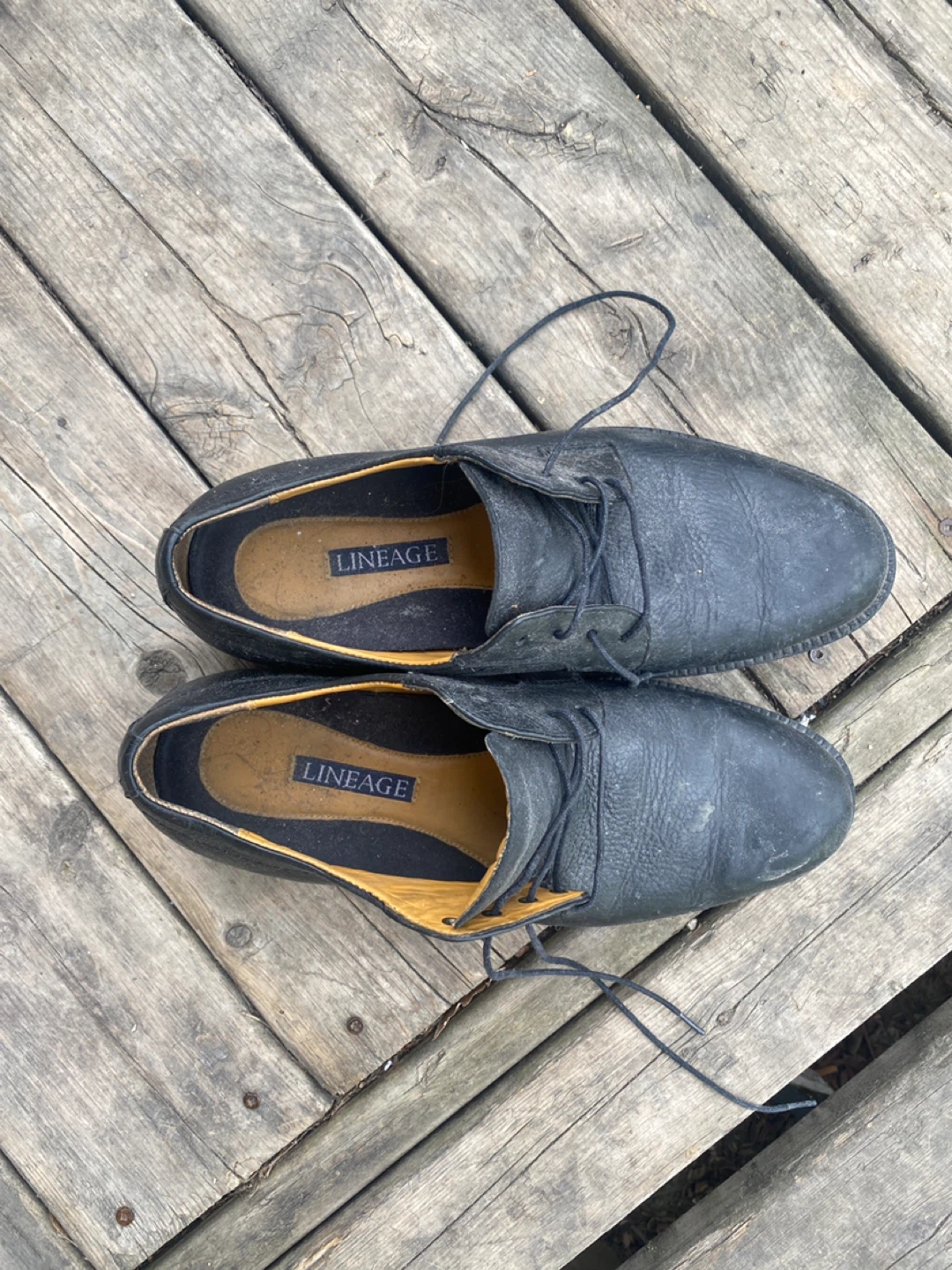 LINEAGE Black Leather Lace-up Shoes