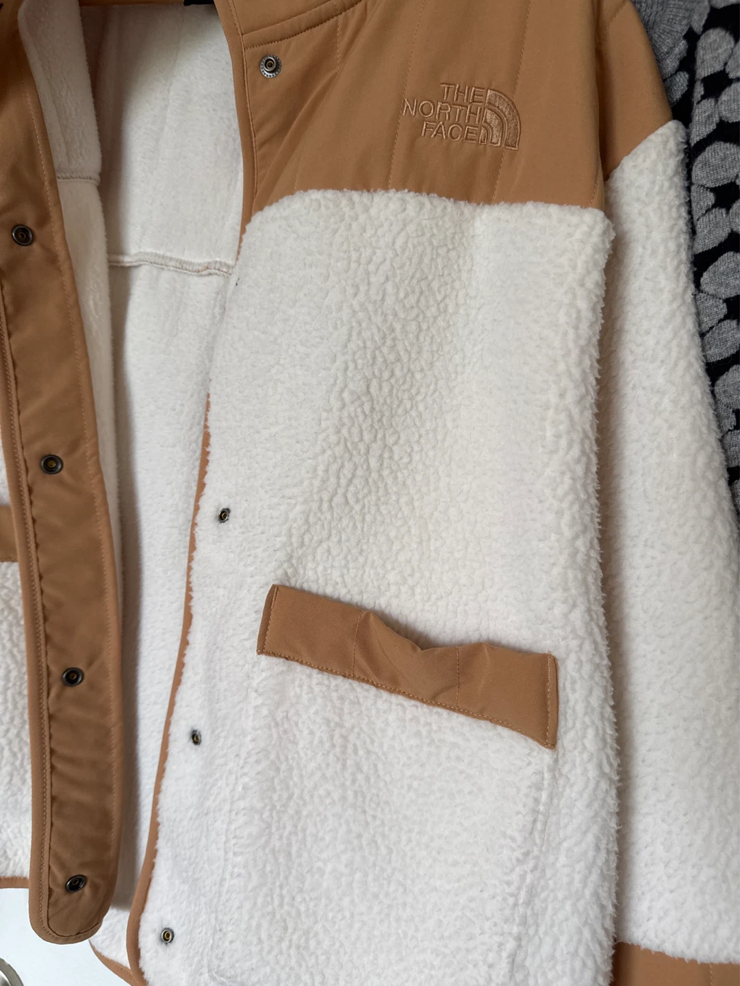The North Face Women's XL Fleece Jacket - photo 3