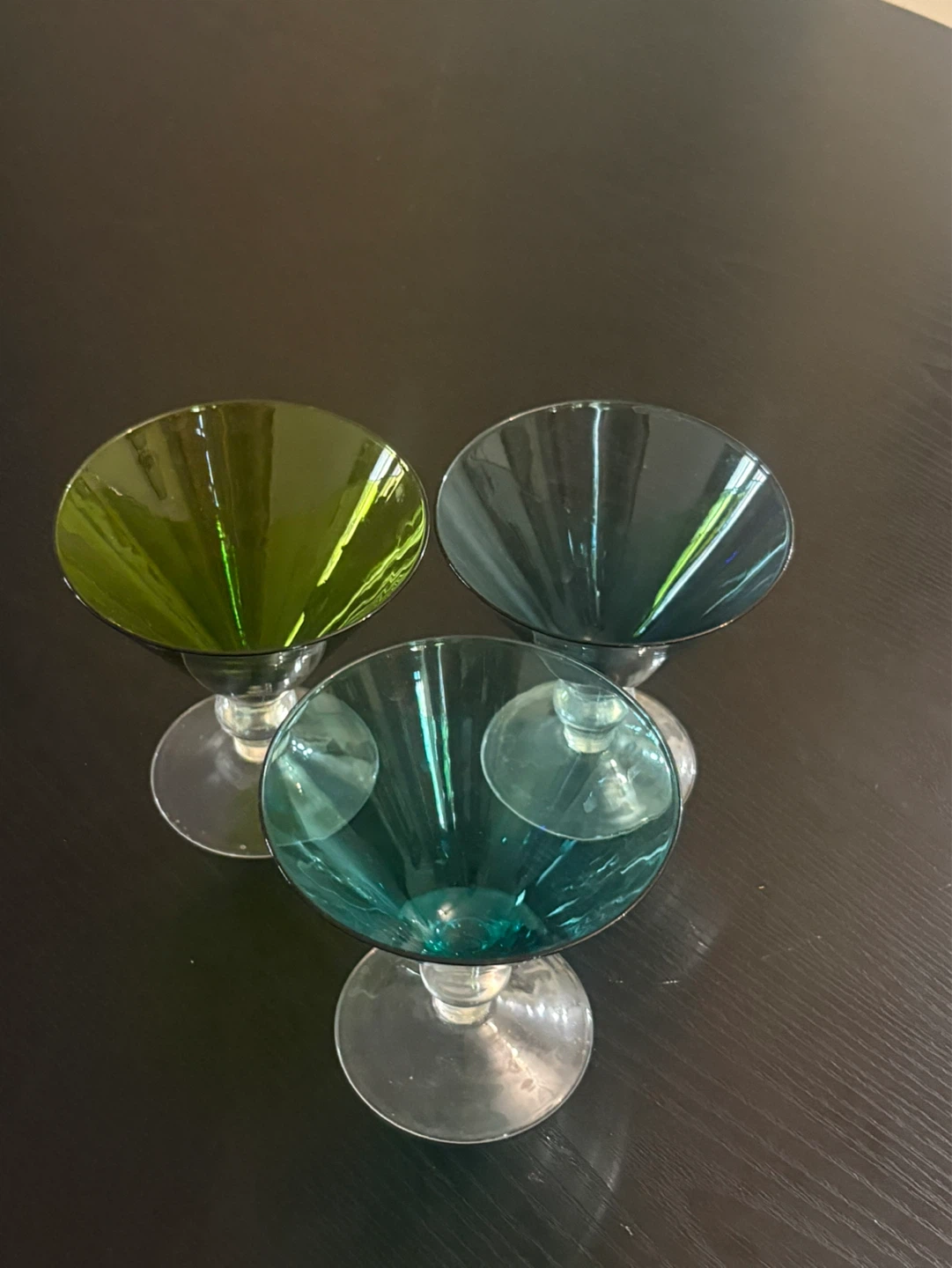 Set of 3 Coloured Martini Glasses - photo 2