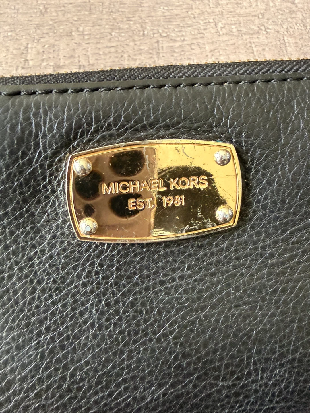 Michael Kors Black Leather Zip-Around Wallet - photo 4