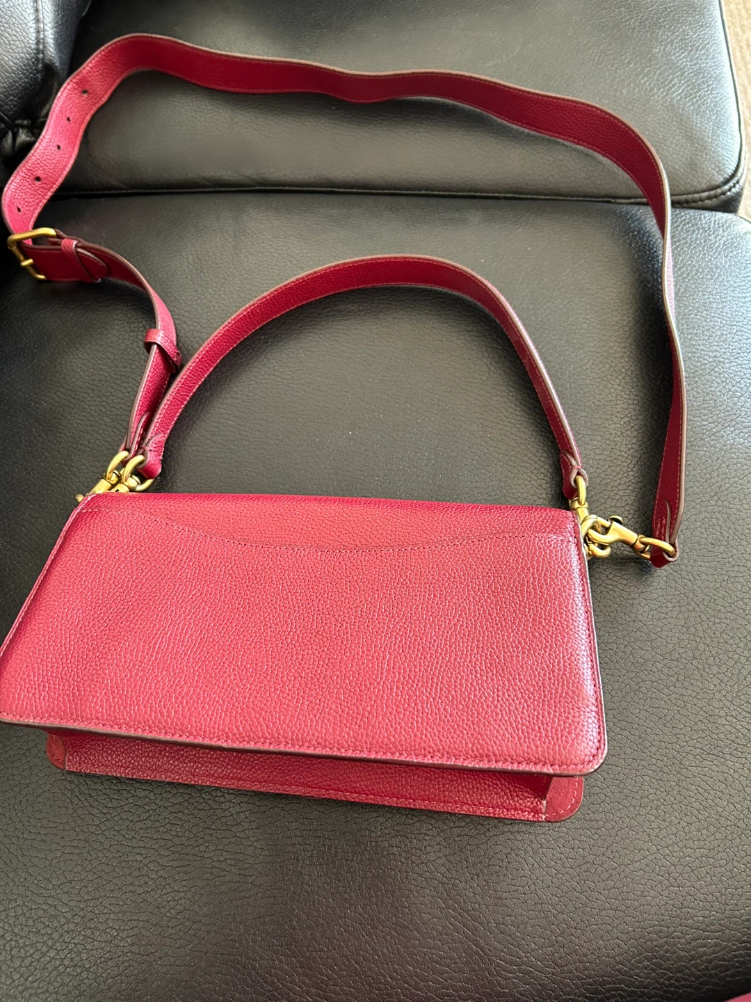 Coach Tabby Shoulder Bag 26 in Red Pebble Leather - photo 2