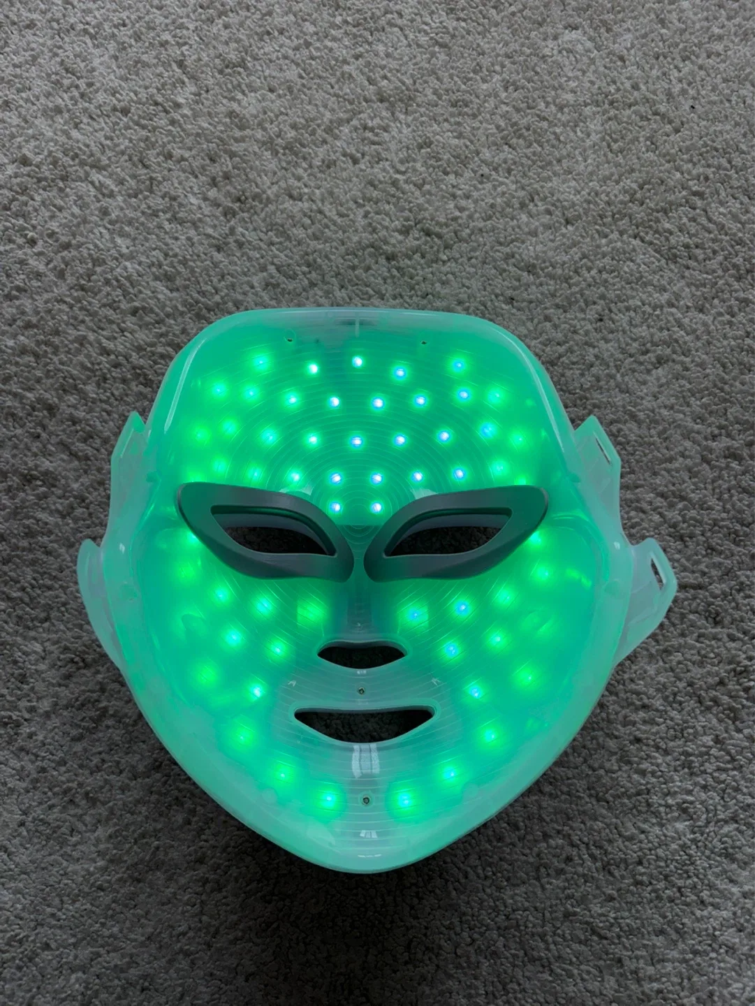 Brand New LED Light Therapy Face Mask - photo 3