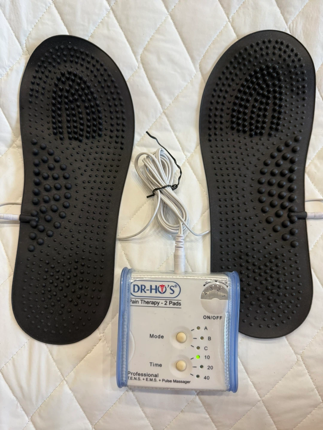 Dr. Ho's Pain Therapy TENS EMS Pulse Massager with 2 Pads - photo 3