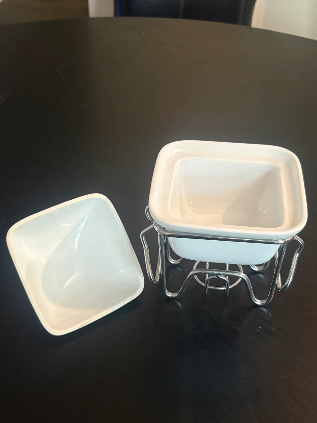 New White Ceramic Square Fondue Pot with Metal Stand - photo 2